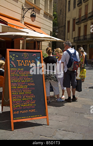 Tapas restaurant, Avda de la Catedral, Gothic Quarter, City of Barcelona, Catalonia, Spain, Europe Stock Photo