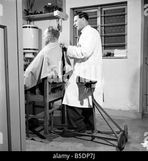 Inventions: The Mobile Barber Chair. 1960 A791-002 Stock Photo