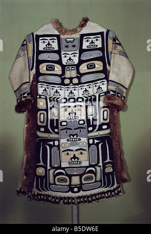 Chilkat shirt, Tlingit from North West Pacific, exhibited in Portland Museum, Portland, Oregon, USA Stock Photo