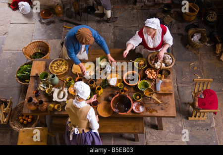 Reenactors recreate the early Jacobean period at Tretower Court near Crickhowell Powys South Wales Stock Photo