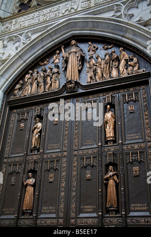 Detail of door, St. Patrick's Cathedral, Midtown Manhattan, New York City, New York, USA, North America Stock Photo
