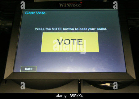 USA 2008 Presidential Electronic Voting Machine in Arlington, Virginia, USA Stock Photo