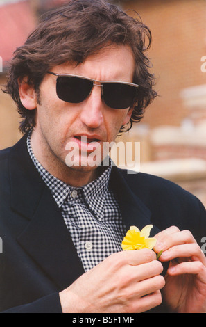 Jimmy Nail at the topping out ceremony for the Marie Curie Cancer Care Hospice in Newcastle 10 04 95 Stock Photo