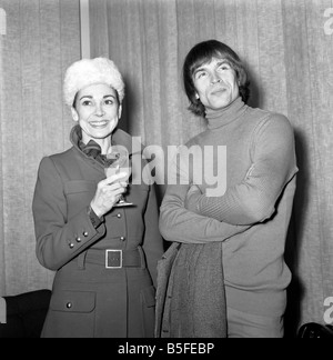 Margot Fonteyn and Nureyev at a press reception at the opera house. March 1969 Z2609-001 Stock Photo