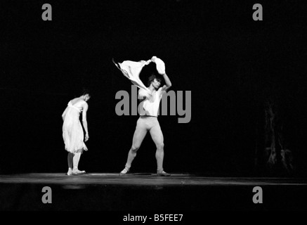 Photocall for the new Roland Petit ballet, 'Pelleas et Melisande' for Margot Fonteyn and Rudolf Nureyev at The Royal Opera House Stock Photo