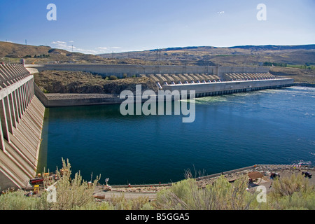 Chief Joseph Dam is a hydroelectric dam spanning the Columbia River in Washington Stock Photo