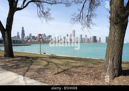 Panoramic view of Chicago downtown, as seen from Adler Planetarium. On the left hand, the Shedd Aquarium. Chicago. Illinois. USA Stock Photo