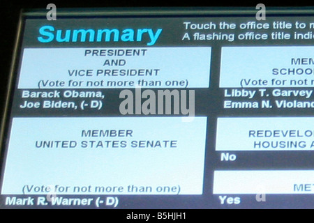 USA 2008 Presidential Electronic Voting Machine in Arlington, Virginia, USA - Showing names of Barack Obama and Joe Biden Stock Photo