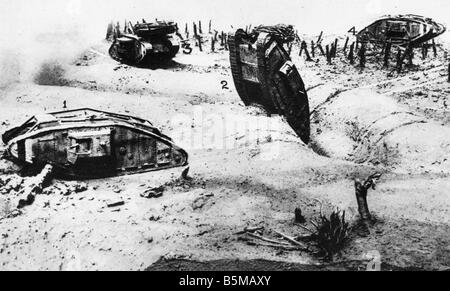 2 M65 P2 1918 3 British tanks cross tank blockade Military Weapons Tanks British tanks obstacles set up by the Germans on the Fr Stock Photo
