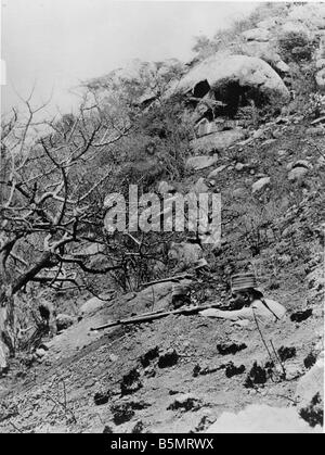 9AF 1914 11 0 A1 Askari position on Kilimanjaro World War 1 War in the colnies German East Africa now Tanzania An Askari positio