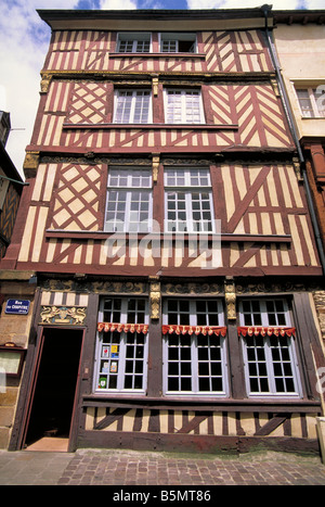 Elk153 1021 France Brittany Ile et Vilaine Rennes half timbered house Stock Photo