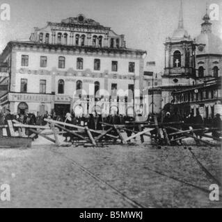 9RD 1917 11 15 A1 October Revolution Arbatskaya Square October Revolution 1917 Red Guards defeating detachments of officer cadet Stock Photo