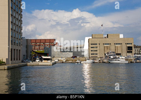 New England Aquarium, Central Wharf, Boston, Massachusetts, USA Stock ... - New EnglanD Aquarium Central Wharf Boston Massachusetts Usa B5p1kn