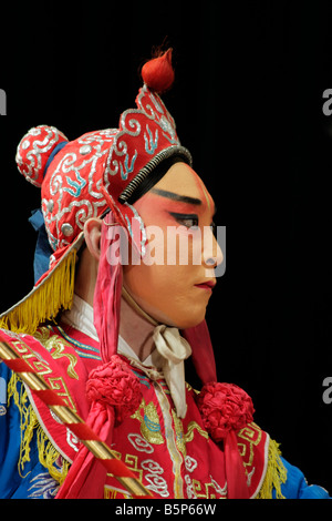 Male actor perfoming in the famous Chinese Opera (Beijing Opera), Beijing, China Stock Photo
