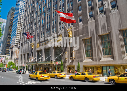 The Waldorf Astoria Hotel on 'Park Avenue' in Midtown Manhattan New York City. Stock Photo