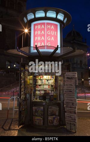 NEWSPAPERS AND MAGAZINES ON NEWSSTAND WENCESLAS SQUARE PRAGUE CZECH REPUBLIC Stock Photo