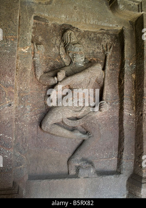 Kailasanatha Temple carved from basalt monolith Ellora Caves India ...