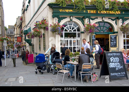 People dine outdoors at The Huntsman in Bath Somerset England Stock Photo