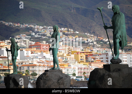 Guanche statues on waterfront, Plaza de La Patrona de Canarias, Candelaria, Santa Cruz de Tenerife, Tenerife, Canary Islands Stock Photo