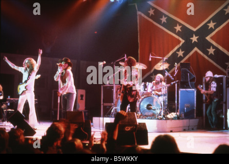 LYNYRD SKYNYRD   US group in 1975 Stock Photo