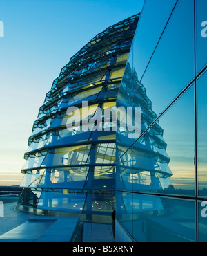 Reichstag buidling roof top terasse cupola by Sir Norman forster at twilight Berlin Stock Photo