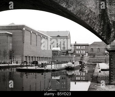 UK England Manchester Castlefield basin narrowboat moored on Bridgewater Canal by YMCA Stock Photo