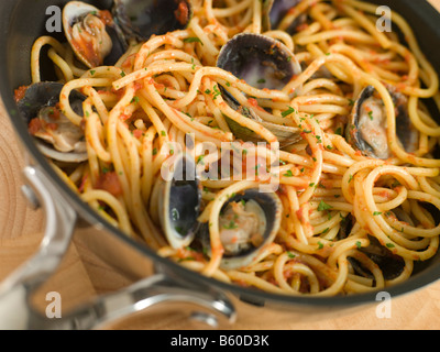 Spaghetti Vongole in a Pan Stock Photo