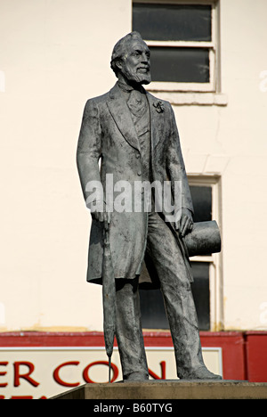 the royal doulton statue in burslem stoke on trent Stock Photo