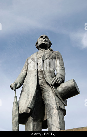 the royal doulton statue in burslem stoke on trent Stock Photo