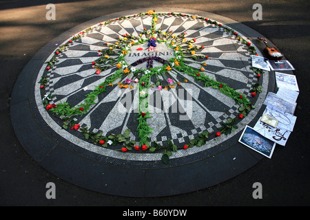 John Lennon Memorial, Strawberry Fields, Central Park, Manhattan, New York City, USA, North America Stock Photo