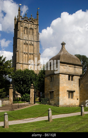 Chipping Camden St James church perpendicular style restored in 15th century Gloucestershire UK United Kingdom Great Britain Stock Photo