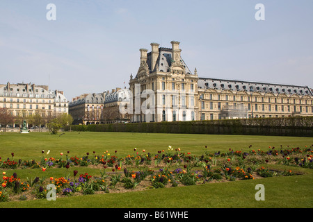 A garden inside the grounds of the Musee du Louvre in Paris Stock Photo
