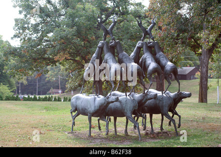 Bronze sculpture on grounds of Des Moines Art Center Stock Photo