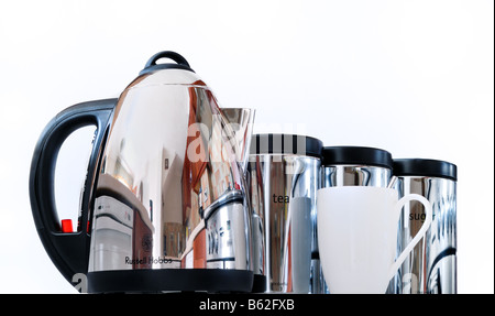 https://l450v.alamy.com/450v/b62fxb/kettle-and-caddies-and-cup-b62fxb.jpg