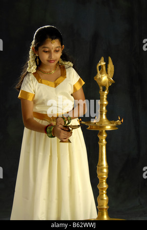 Onam Special Kerala Traditional Dress Design ideas || Kerala Pattupavada  Designs for Girls - YouTube
