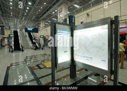 A MASS RAPID TRANSIT STATION IN SINGAPORE Stock Photo