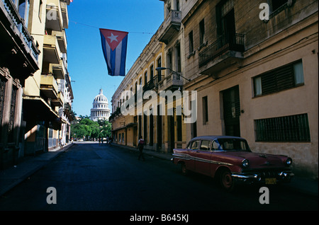 Old American vintage cars in the streets near the Capital Building, Havana, Cuba 1993 Stock Photo