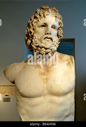 Asklepios Asclepius is the god of medicine and healing Pentelic Mounichian Piraeus Skopas 300 BC 350 Greek Greece Museum Stock Photo