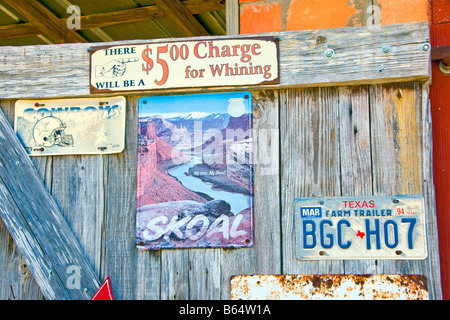 Texas Hill Country, Dixie Dude Ranch, Texan signs on work shed Stock Photo