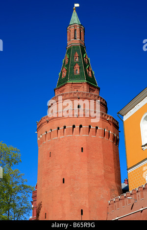 The Corner Arsenal Tower (1492) of the Kremlin in Moscow, Russia Stock Photo