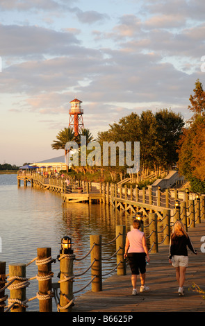 Lake Sumter Landing boardwalk at dusk Situated in central Florida America USA Sumter landing is a part of The Villages complex Stock Photo