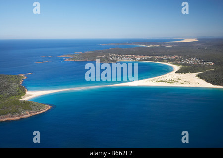 Point Stephens Fingal Bay Left And Fingal Spit Tomaree National Park ...