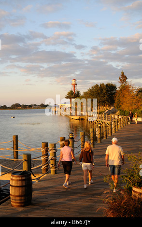 Lake Sumter Landing boardwalk at dusk Situated in central Florida America USA Sumter landing is a part of The Villages complex Stock Photo