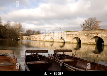 Historic Clopton Bridge crossing the river Avon at Stratford Warwickshire seen from the south west looking towards the town. Stock Photo