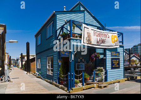 Floating houses and gift shop 'Fishermans Wharf' Victoria 'Vancouver Island' 'British Columbia' Canada Stock Photo