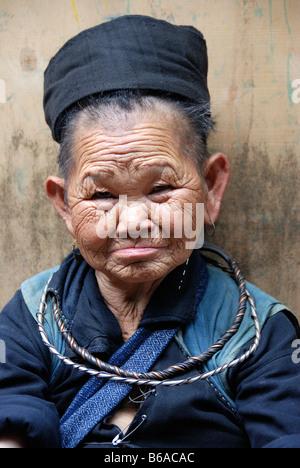 Hmong grandmother - from hill tribes of Sapa, Vietnam Stock Photo