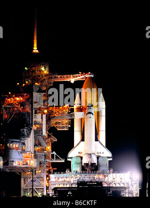 Space shuttle on launch pad at space center, Kennedy Space Center, Florida, USA Stock Photo