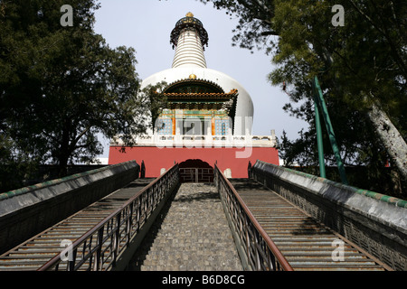 Dagoba Temple with no people in Beihai Park Beijing China Stock Photo