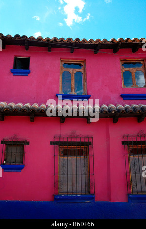 Brightly coloured house front in San Cristobal de las Casas Stock Photo