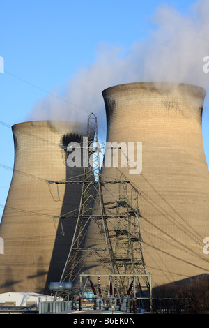 Ferrybridge power station, Ferrybridge, South Yorkshire, England, U.K. Stock Photo